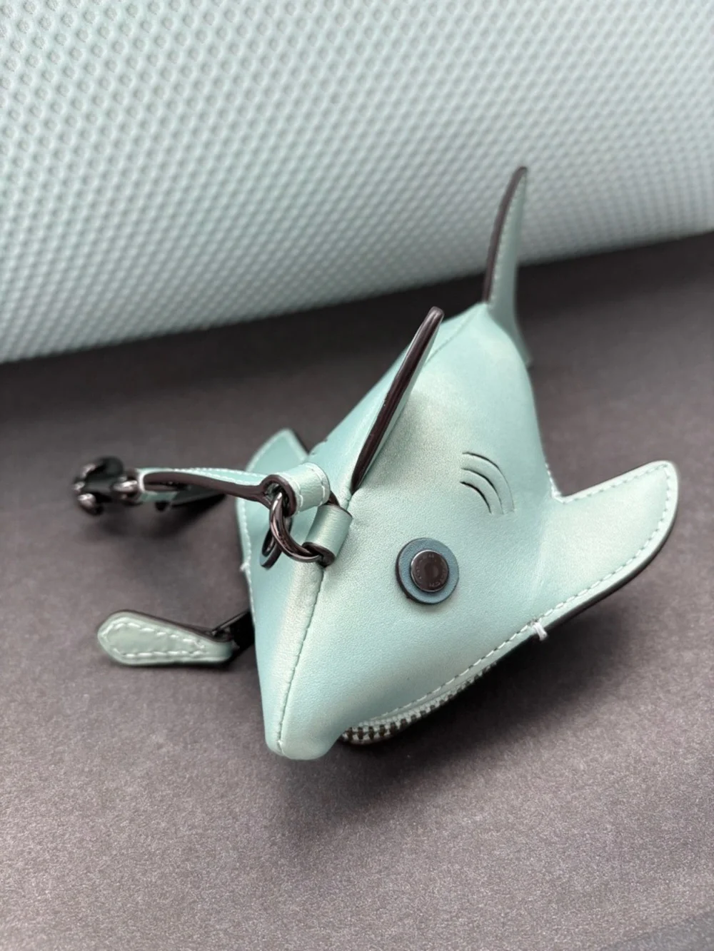 Coach Shark Coin Case Bag Charm - Picture 1 of 10